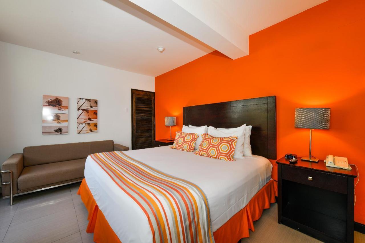Talk Of The Town Beach Hotel & Beach Club By Gh Hoteles Oranjestad Dış mekan fotoğraf