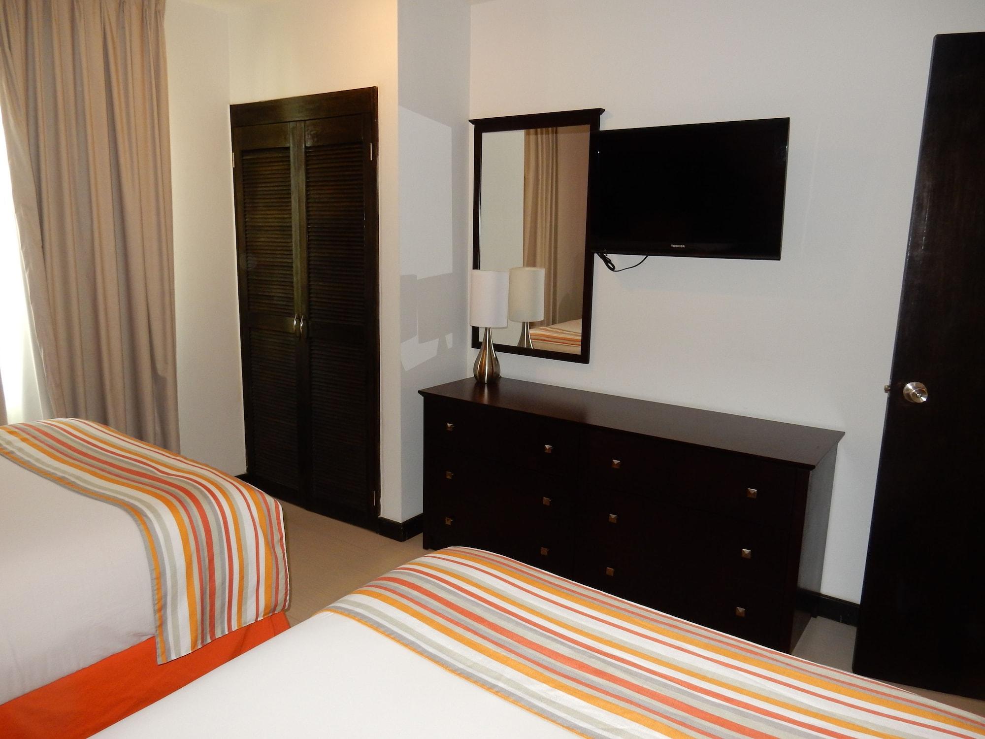 Talk Of The Town Beach Hotel & Beach Club By Gh Hoteles Oranjestad Dış mekan fotoğraf