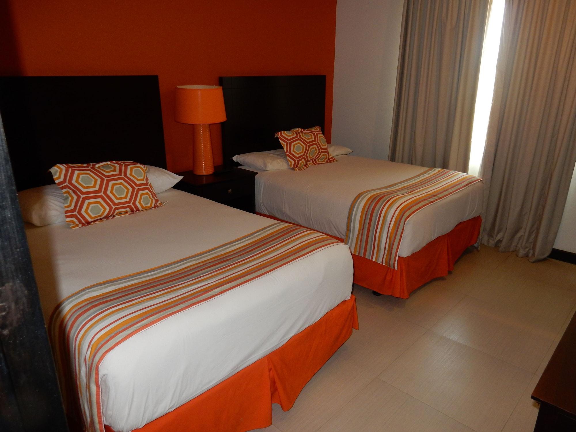Talk Of The Town Beach Hotel & Beach Club By Gh Hoteles Oranjestad Dış mekan fotoğraf