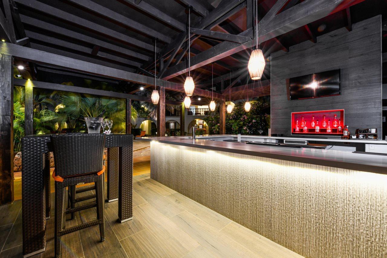 Talk Of The Town Beach Hotel & Beach Club By Gh Hoteles Oranjestad Dış mekan fotoğraf