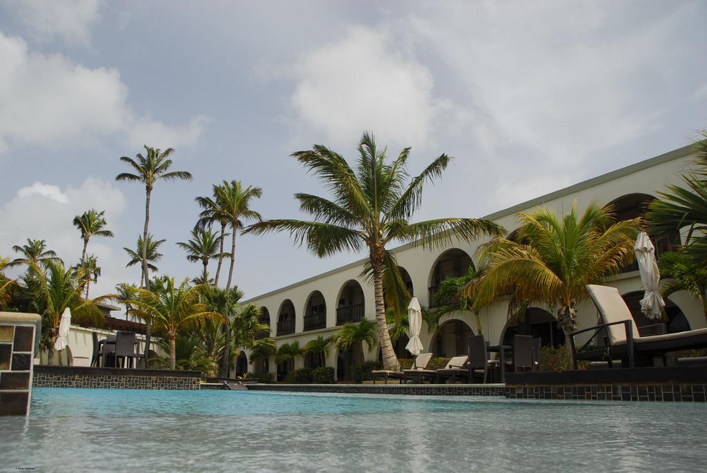 Talk Of The Town Beach Hotel & Beach Club By Gh Hoteles Oranjestad Dış mekan fotoğraf