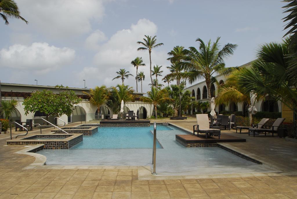 Talk Of The Town Beach Hotel & Beach Club By Gh Hoteles Oranjestad Dış mekan fotoğraf