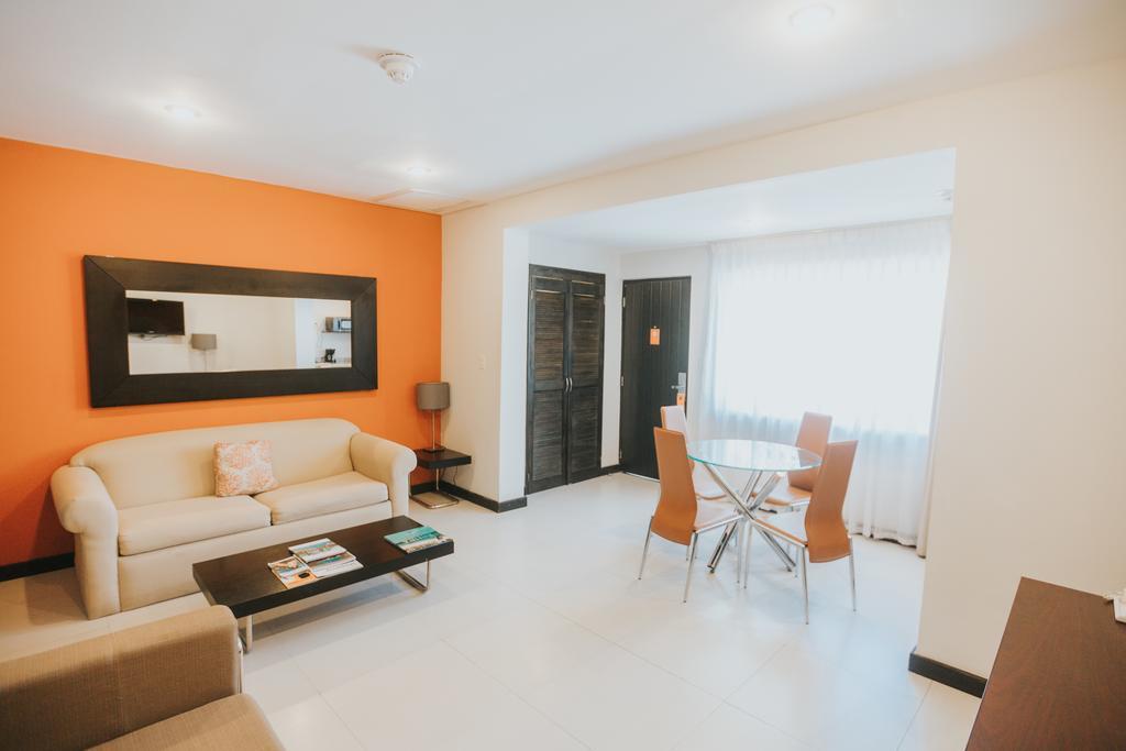 Talk Of The Town Beach Hotel & Beach Club By Gh Hoteles Oranjestad Dış mekan fotoğraf