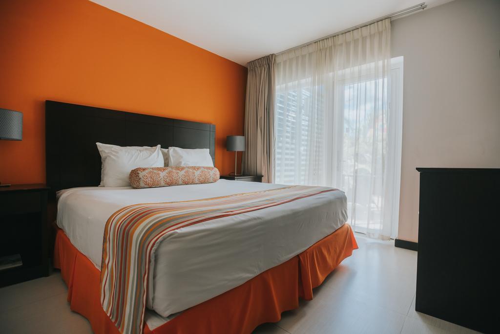 Talk Of The Town Beach Hotel & Beach Club By Gh Hoteles Oranjestad Dış mekan fotoğraf